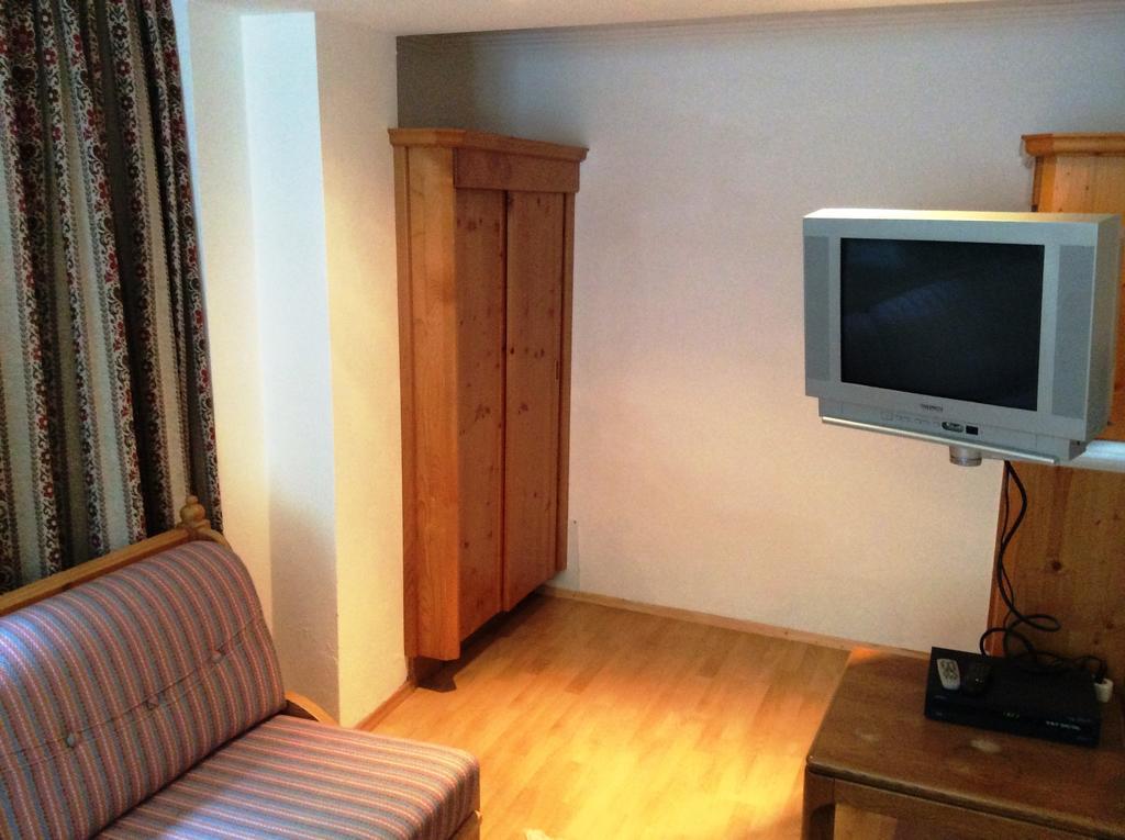 Der Klaushof Apartment Mayrhofen Bilik gambar